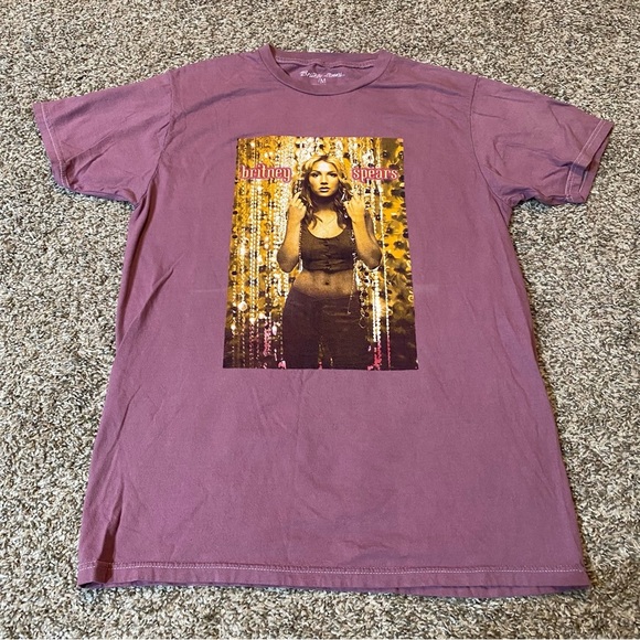 Britney Spears Concert T-Shirt Size Medium in Raspberry Pink - Picture 4 of 6